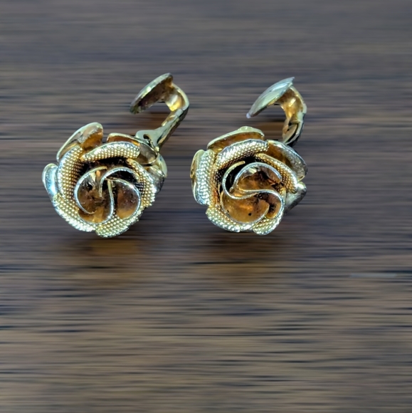 Brooch and earings coro - Picture 2 of 3